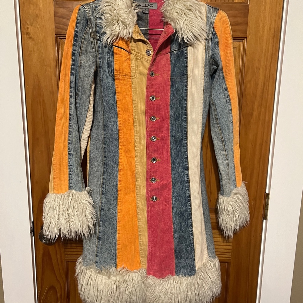 ALDO- sizeS. Multicolor corduroy coat with faux fur coat patchwork Hippie